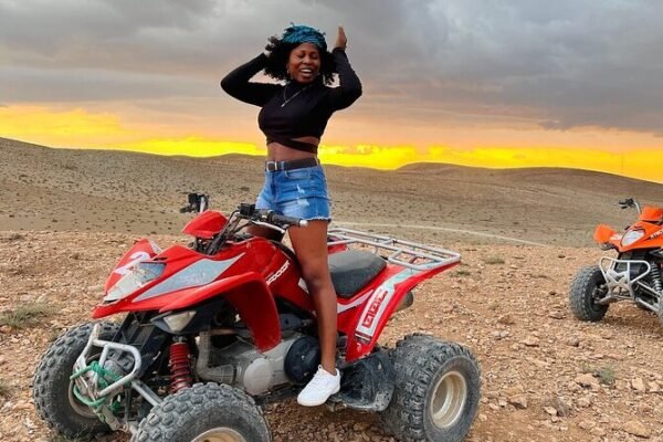 Agafay Desert Trip: Sunset Quad, Camel & Dinner