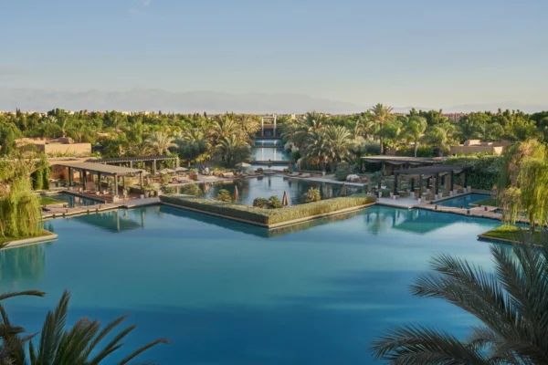 Swimming Pool Marrakech – Luxury Day Pass & Spa Access